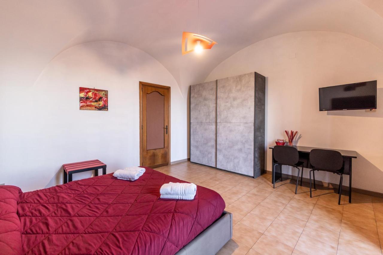 Street Art House Hotel Catania Bagian luar foto