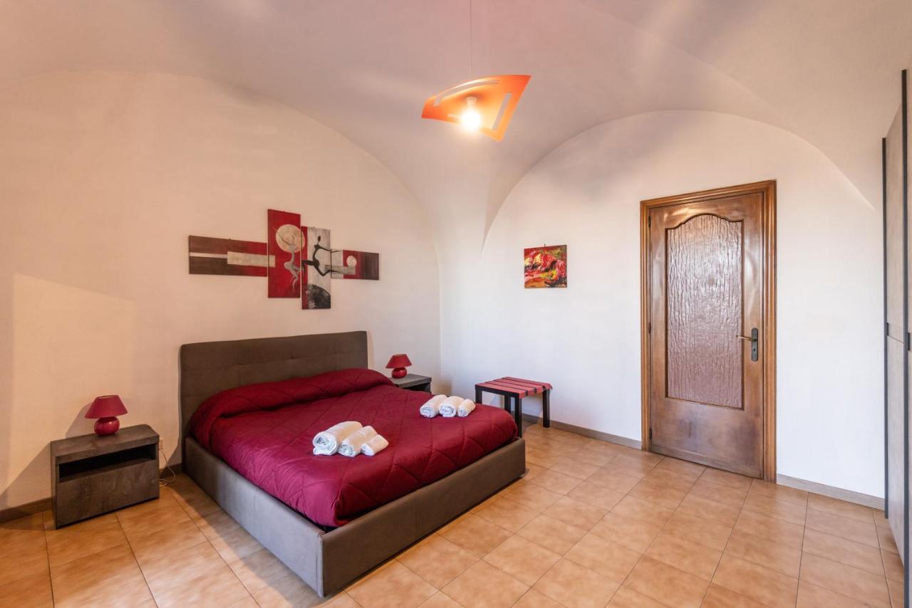 Street Art House Hotel Catania Bagian luar foto