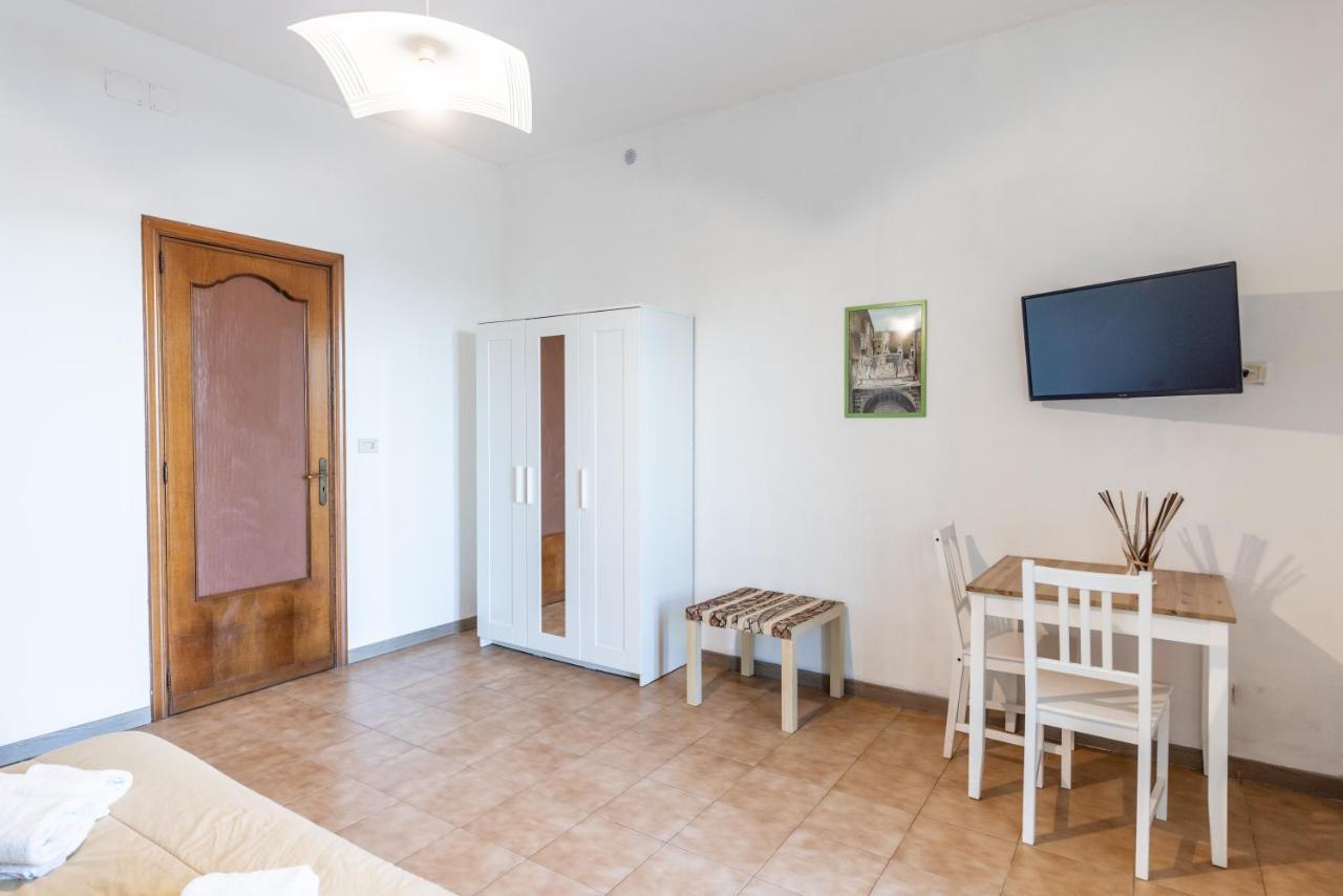 Street Art House Hotel Catania Bagian luar foto