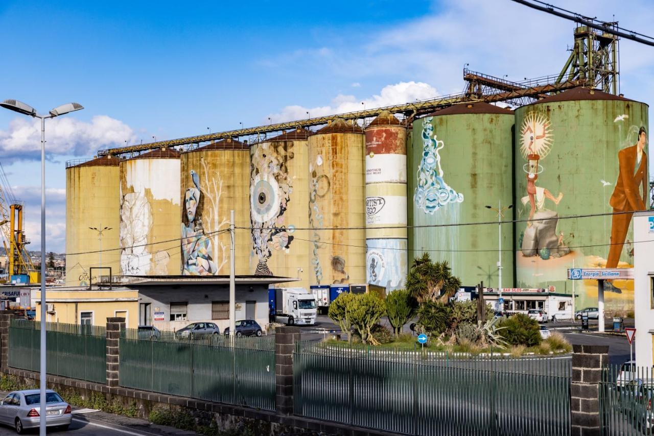 Street Art House Hotel Catania Bagian luar foto